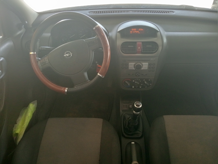 Opel Corsa  foto 8